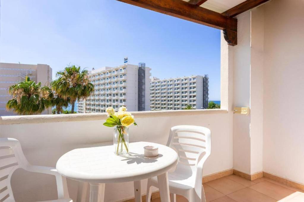 Carihuela Front Beach Torremolinos Exteriör bild