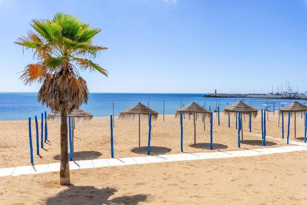 Carihuela Front Beach Torremolinos Exteriör bild